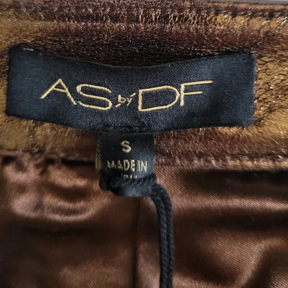 AS by DF NWT Leather  Bronze Mini Skirt 15" Zip Closure W/2 Snaps Size Small - Picture 7 of 10